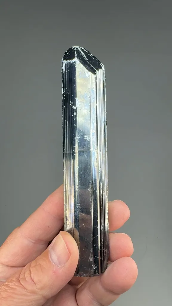 Stibnite - image 2