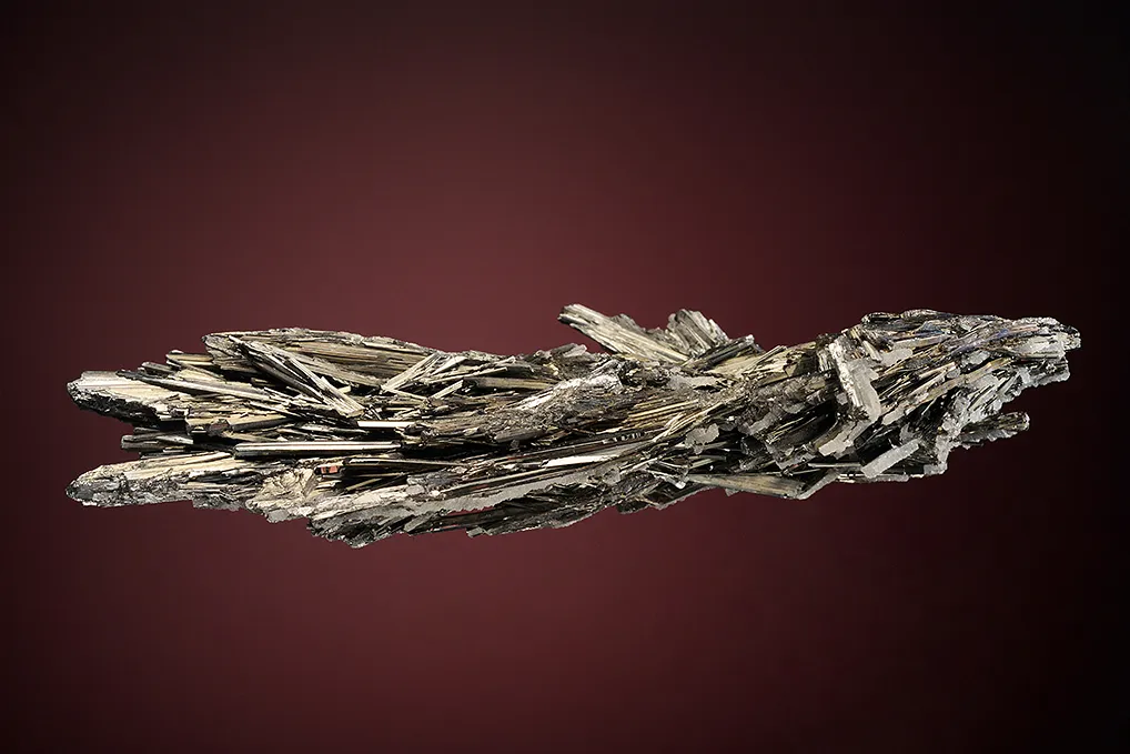 Stibnite - image 3