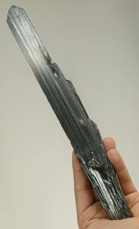 Stibnite image