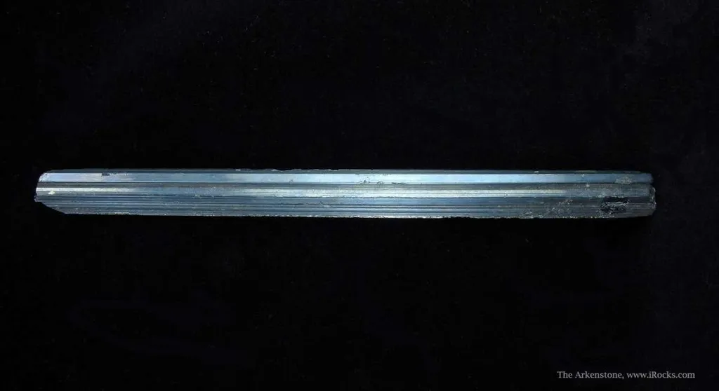Stibnite - image 3