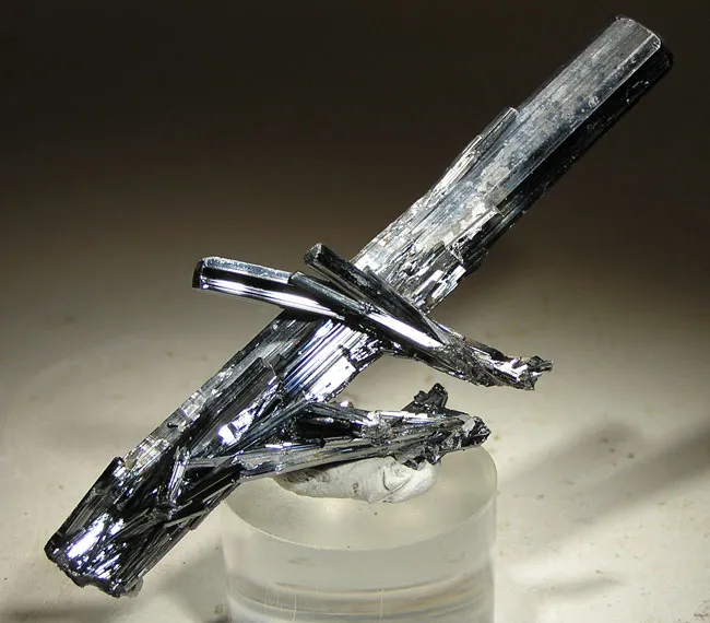 Stibnite image