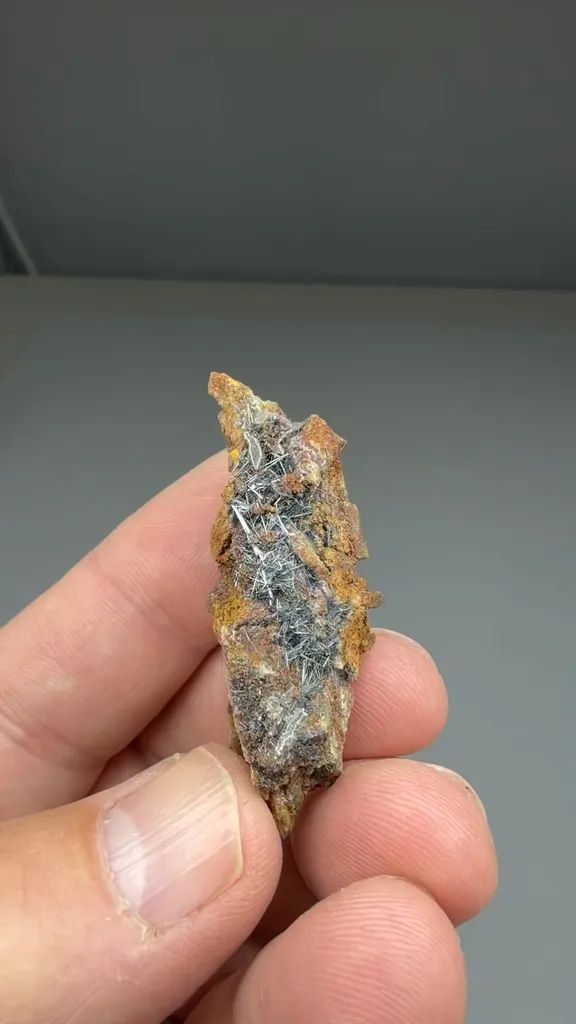 Stibnite - image 2