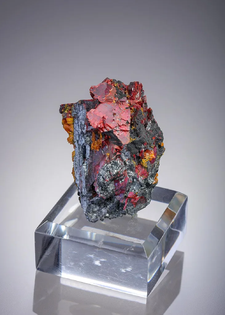 Stibnite image