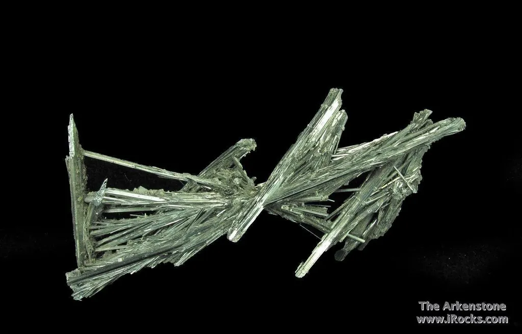 Stibnite - image 4
