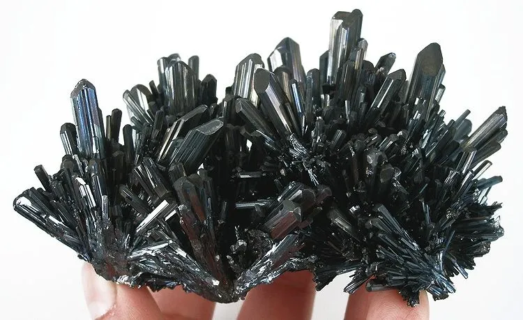 Stibnite image
