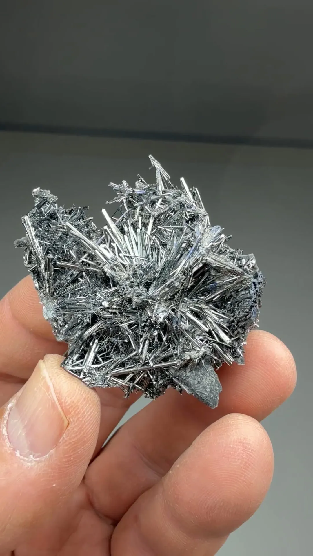 Stibnite - image 2