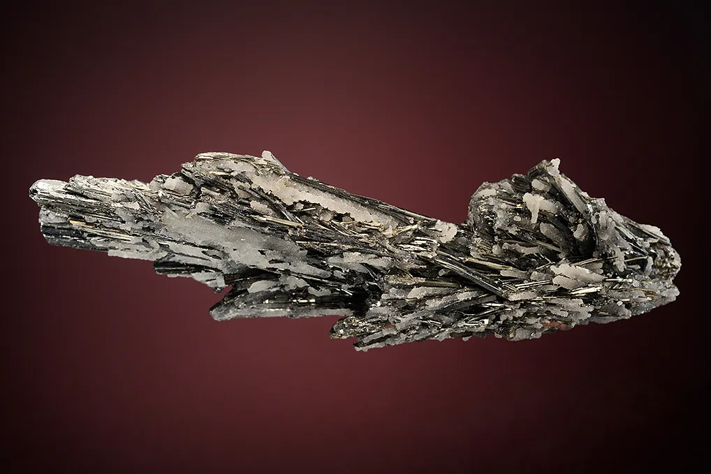 Stibnite - image 2
