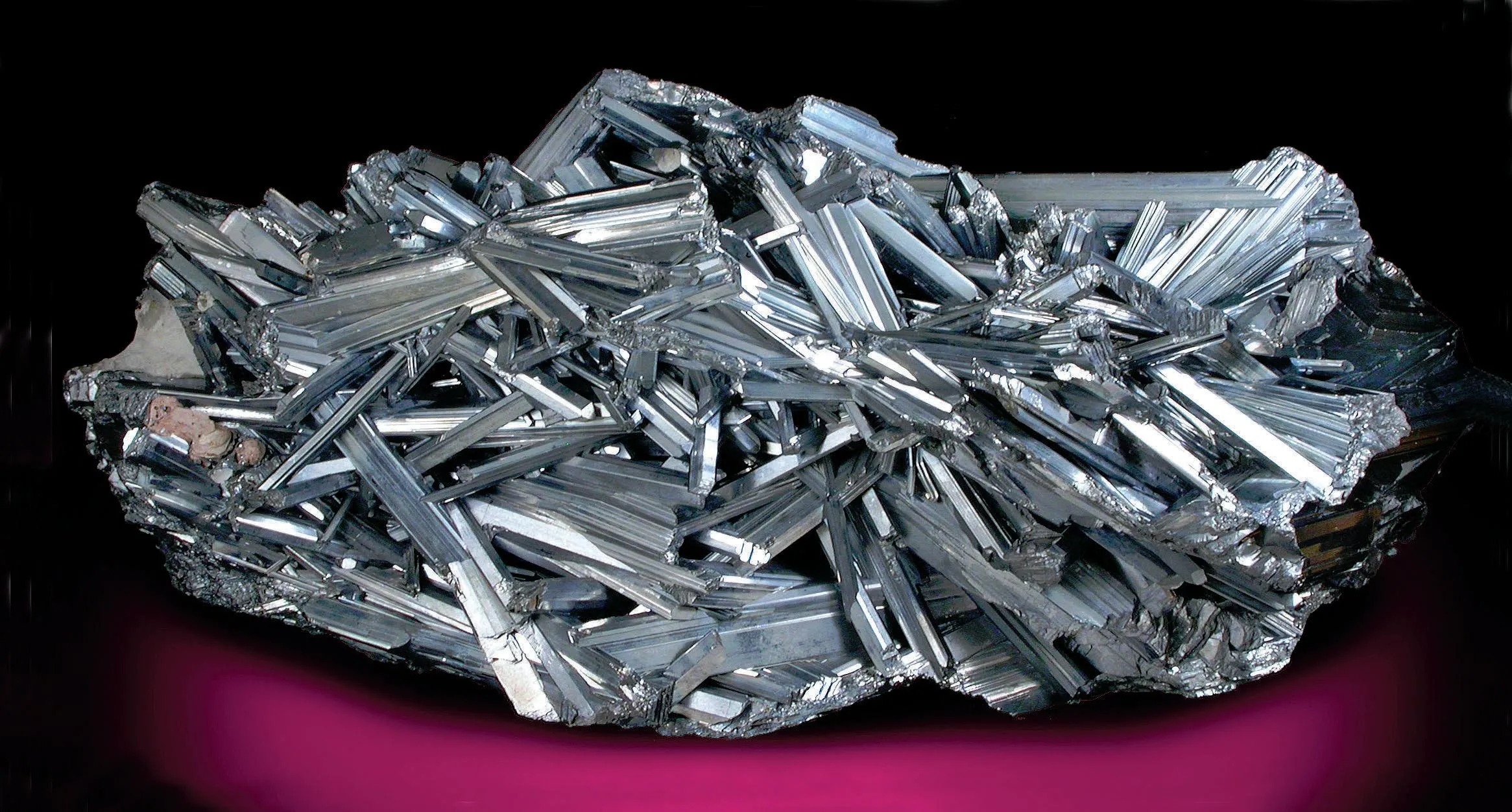 Stibnite - image 1