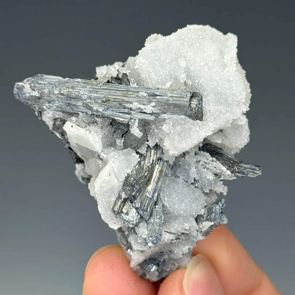 Stibnite image