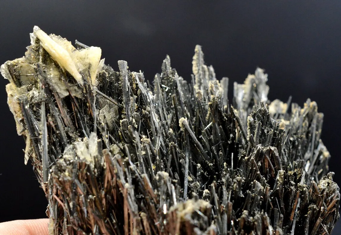 Stibnite & Barite - 356 grams - Herja Mine, Baia Mare, Maramureș, Romania - image 8