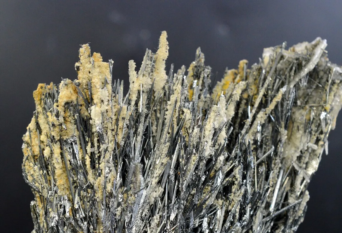 Stibnite & Barite - 356 grams - Herja Mine, Baia Mare, Maramureș, Romania - image 7