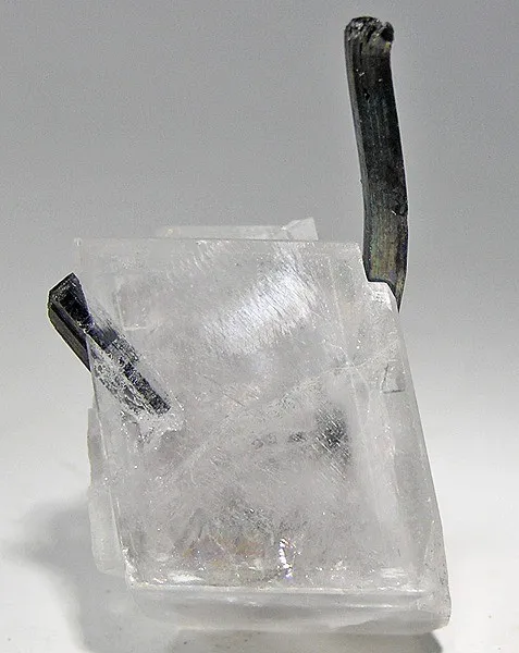 Stibnite, Baryte image