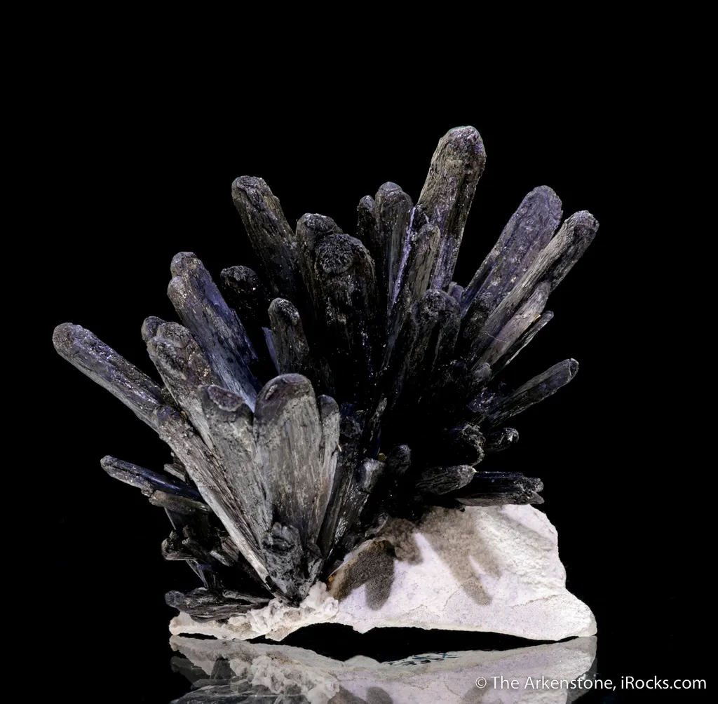 Stibnite image