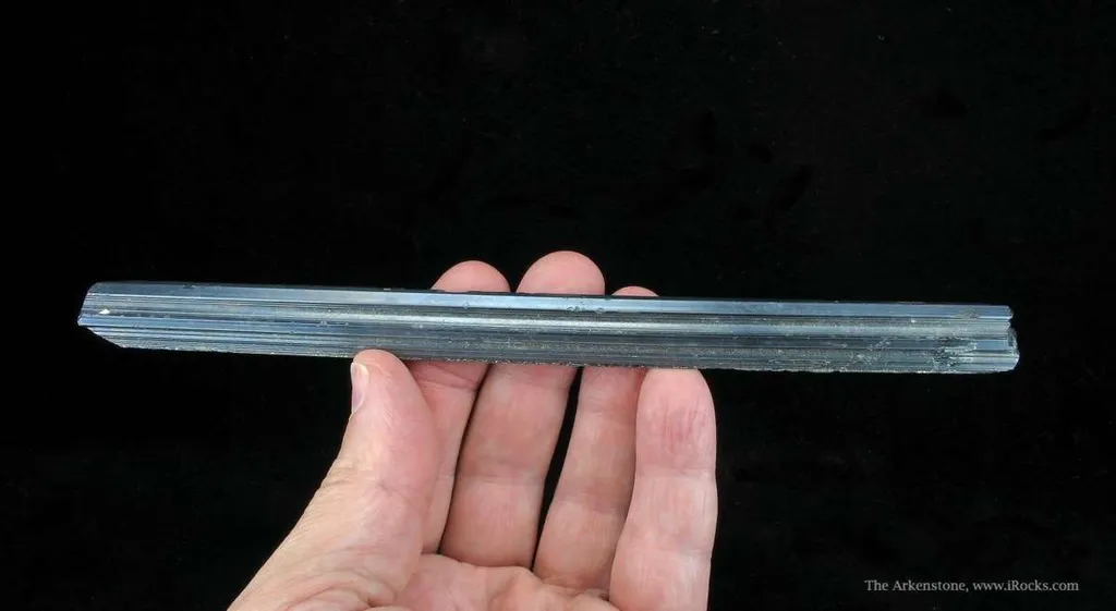 Stibnite image