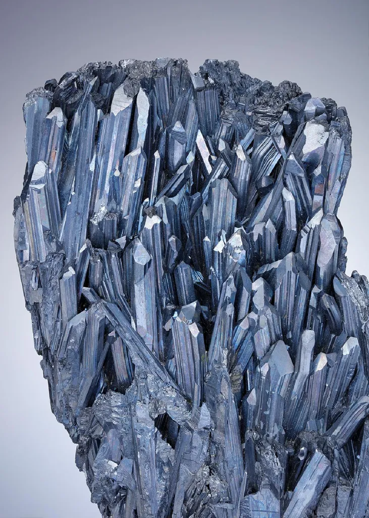 Stibnite image