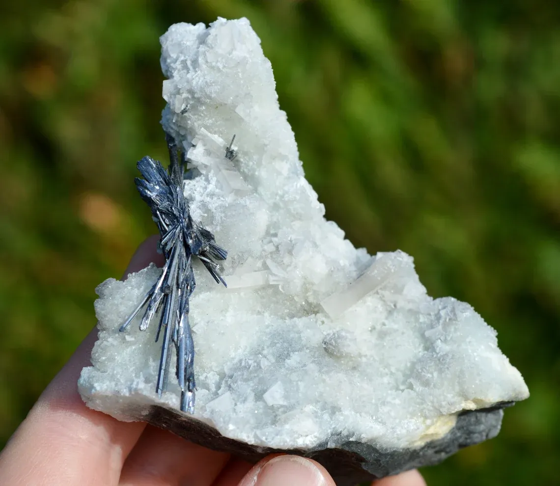 Stibnite & Calcite - 288 grams - Xikuangshan Sb deposit, Lengshuijiang Co., Loudi, Hunan, China - image 2