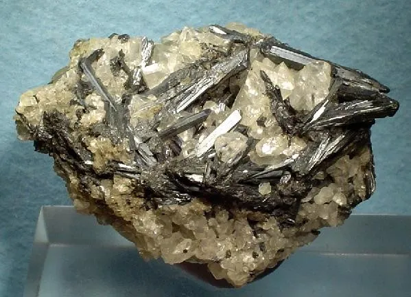 Stibnite, Calcite image
