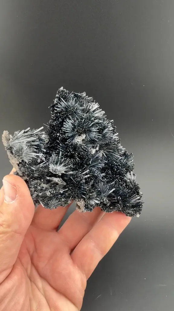 Stibnite image