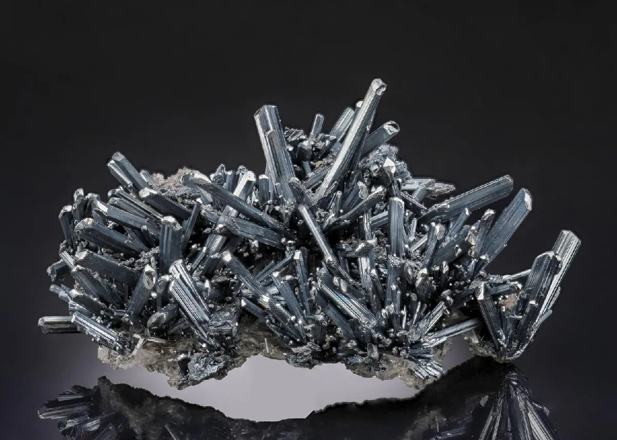Stibnite - image 1