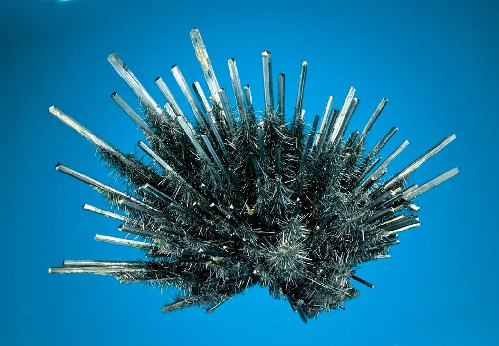 Stibnite image