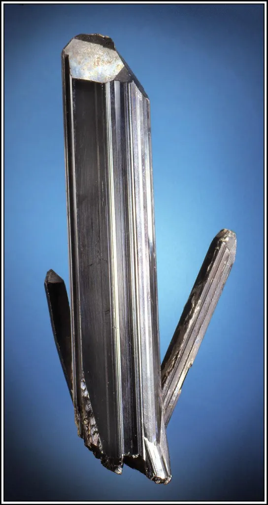 Stibnite image