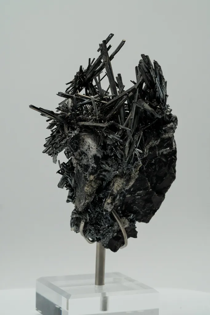 Stibnite from China, Jiangxi