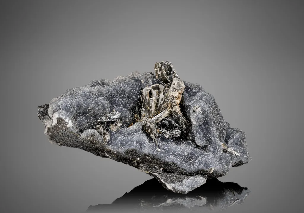 Stibnite on Quartz image