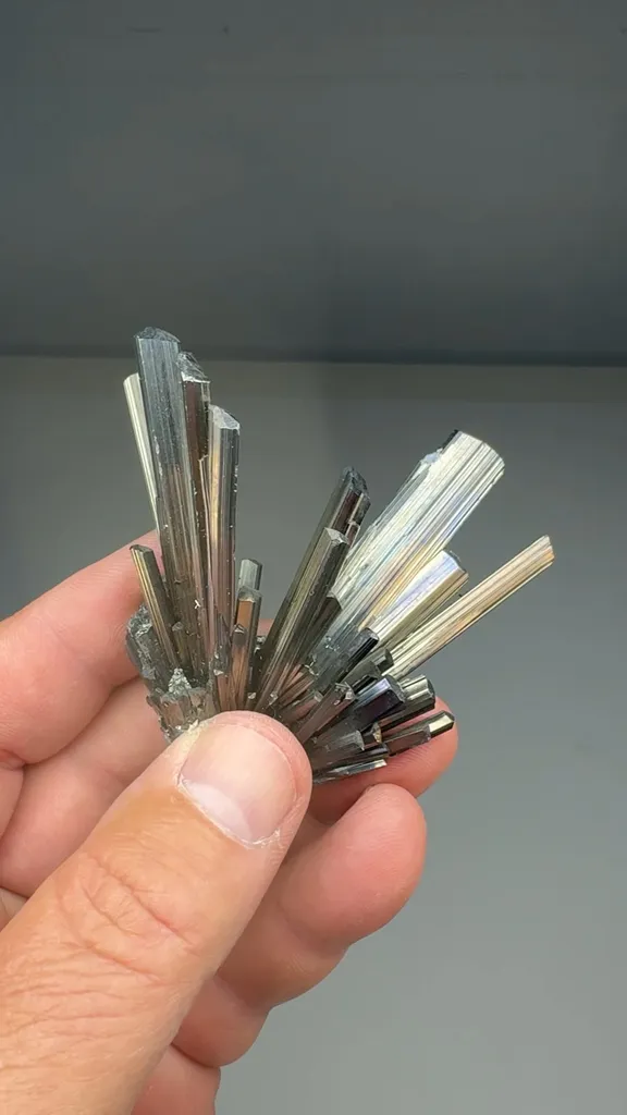 Stibnite (SUL-0017) image