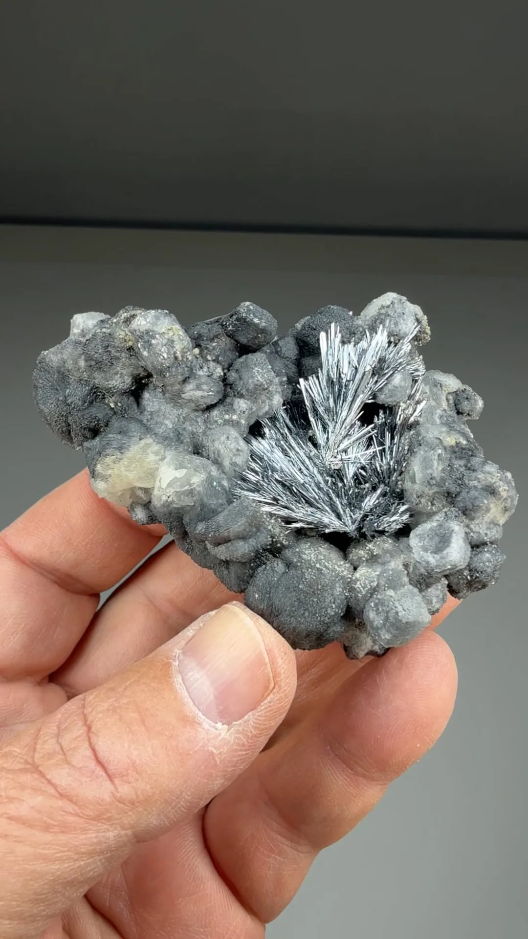 Stibnite with Calcite - image 2