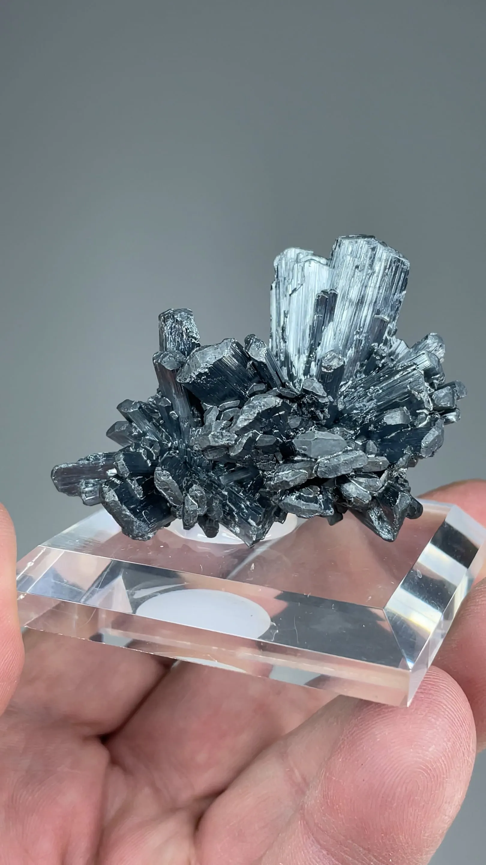 Stibnite with Calcite - image 2