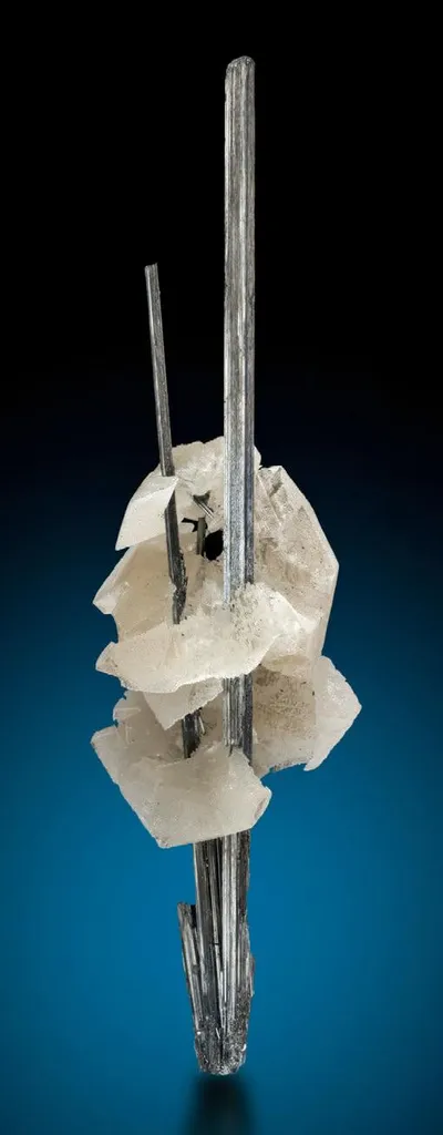 Stibnite with Calcite image