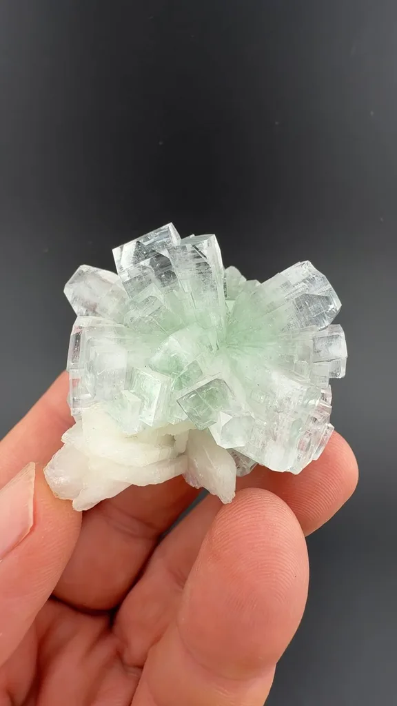 Stilbite - image 2