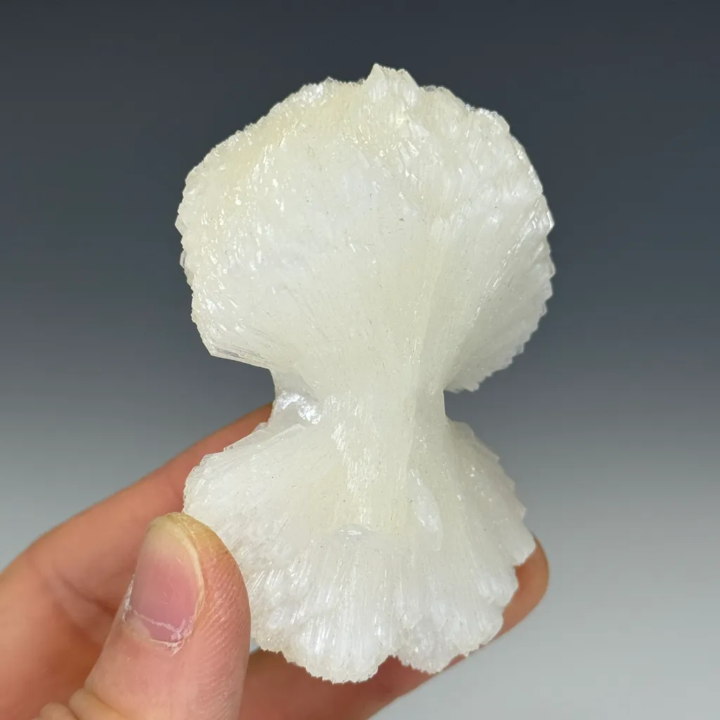 Stilbite - image 2