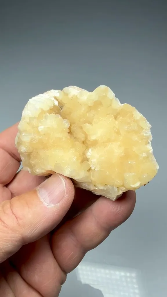 Stilbite - image 2