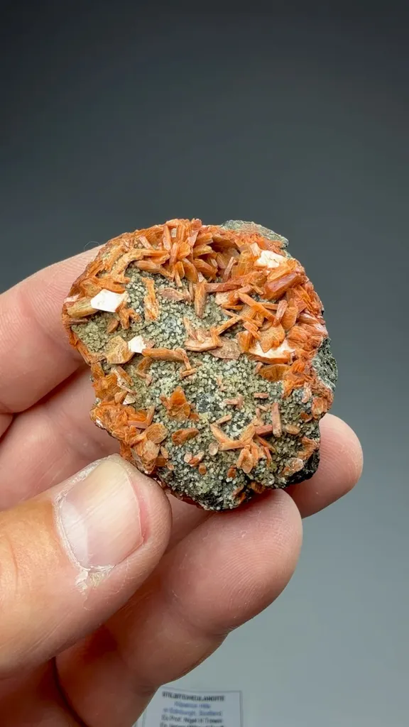 Stilbite - image 2