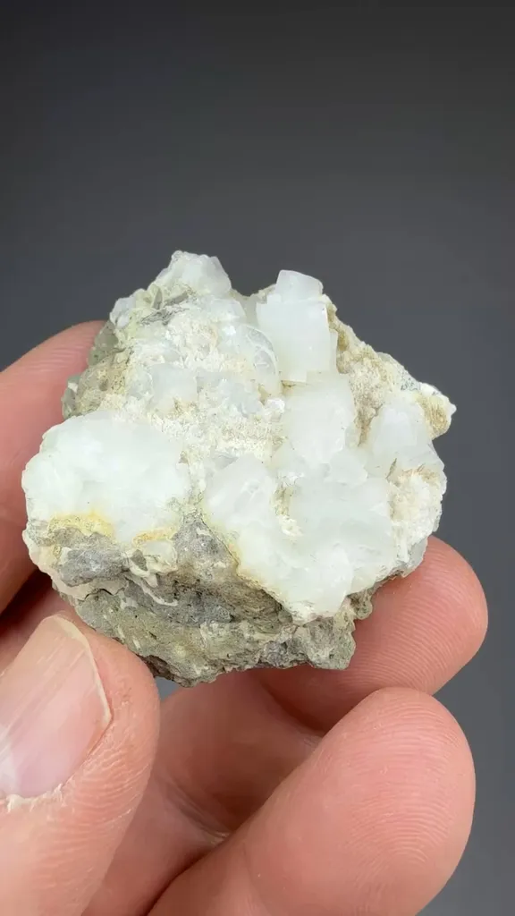 Stilbite - image 2