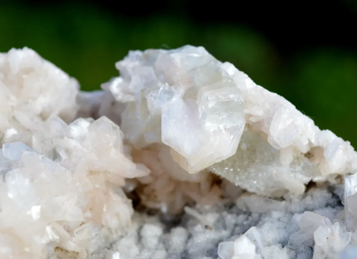 Stilbite and Apophyllite 2040 grams - Pune District, Maharashtra, India - image 7