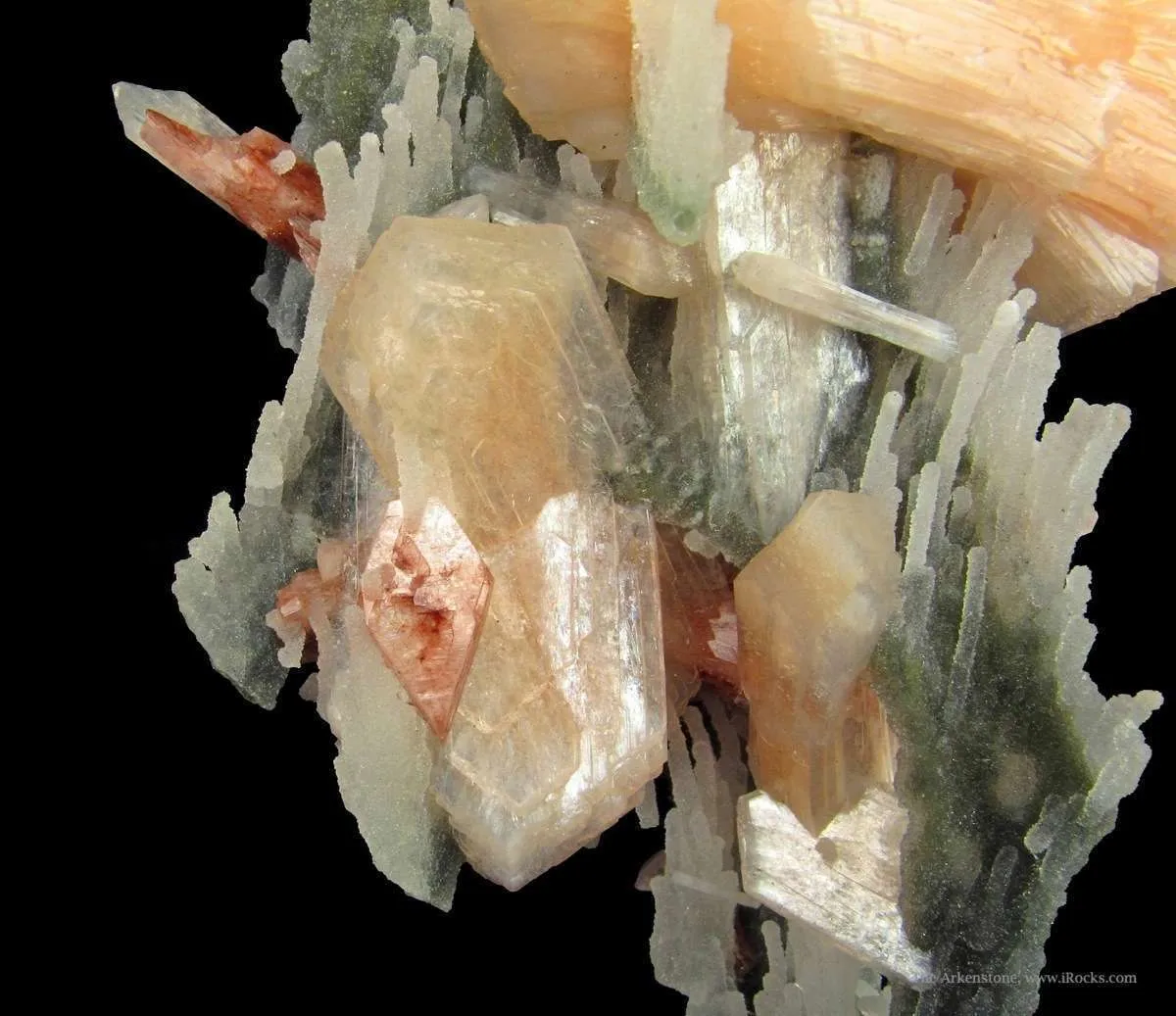 Stilbite and Heulandite on Quartz Var. Chalcedony - image 3