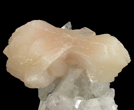 Stilbite-Ca, Apophyllite-(Kf) - image 2