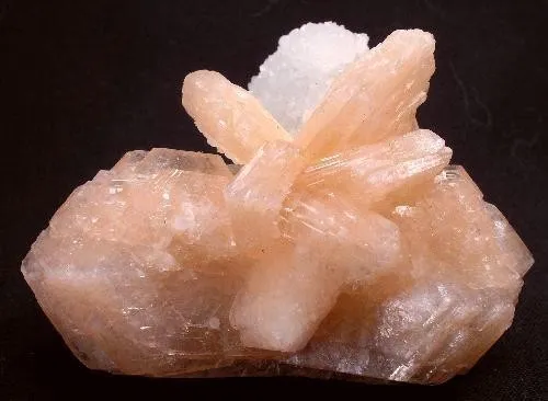 Stilbite-Ca, Quartz image