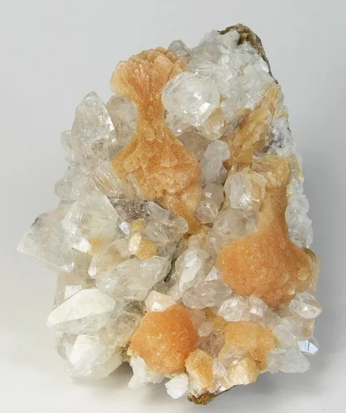 Stilbite, Calcite image