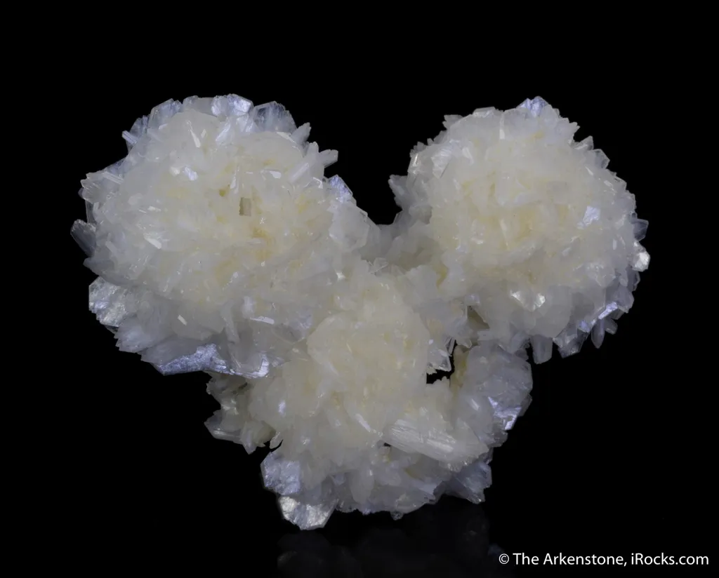 Stilbite cast after Okenite - image 9