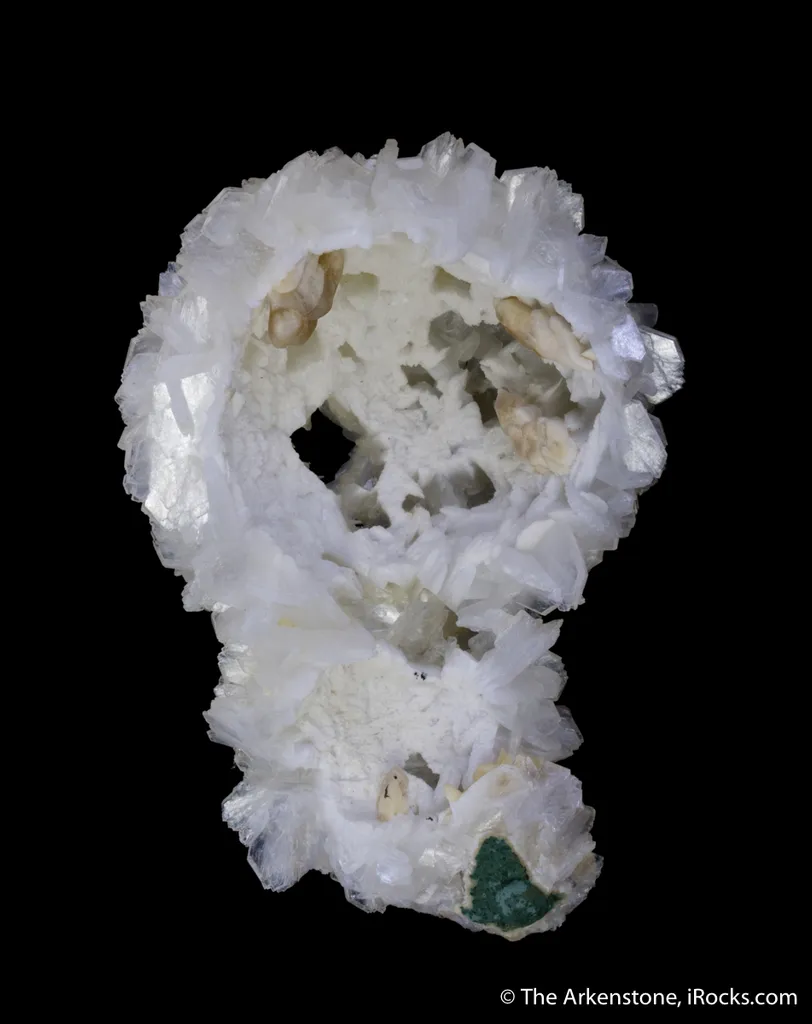 Stilbite cast after Okenite - image 6