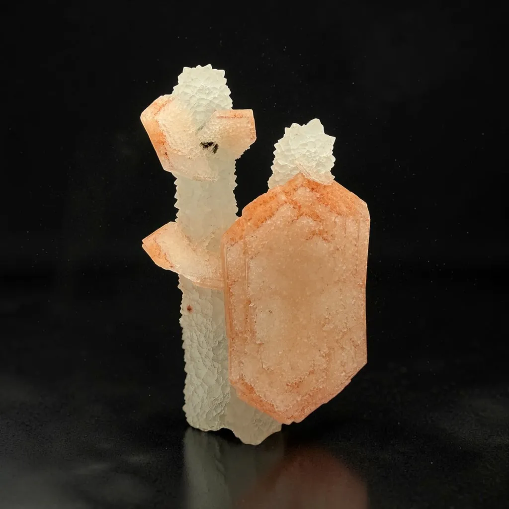 Stilbite Chalcedony image