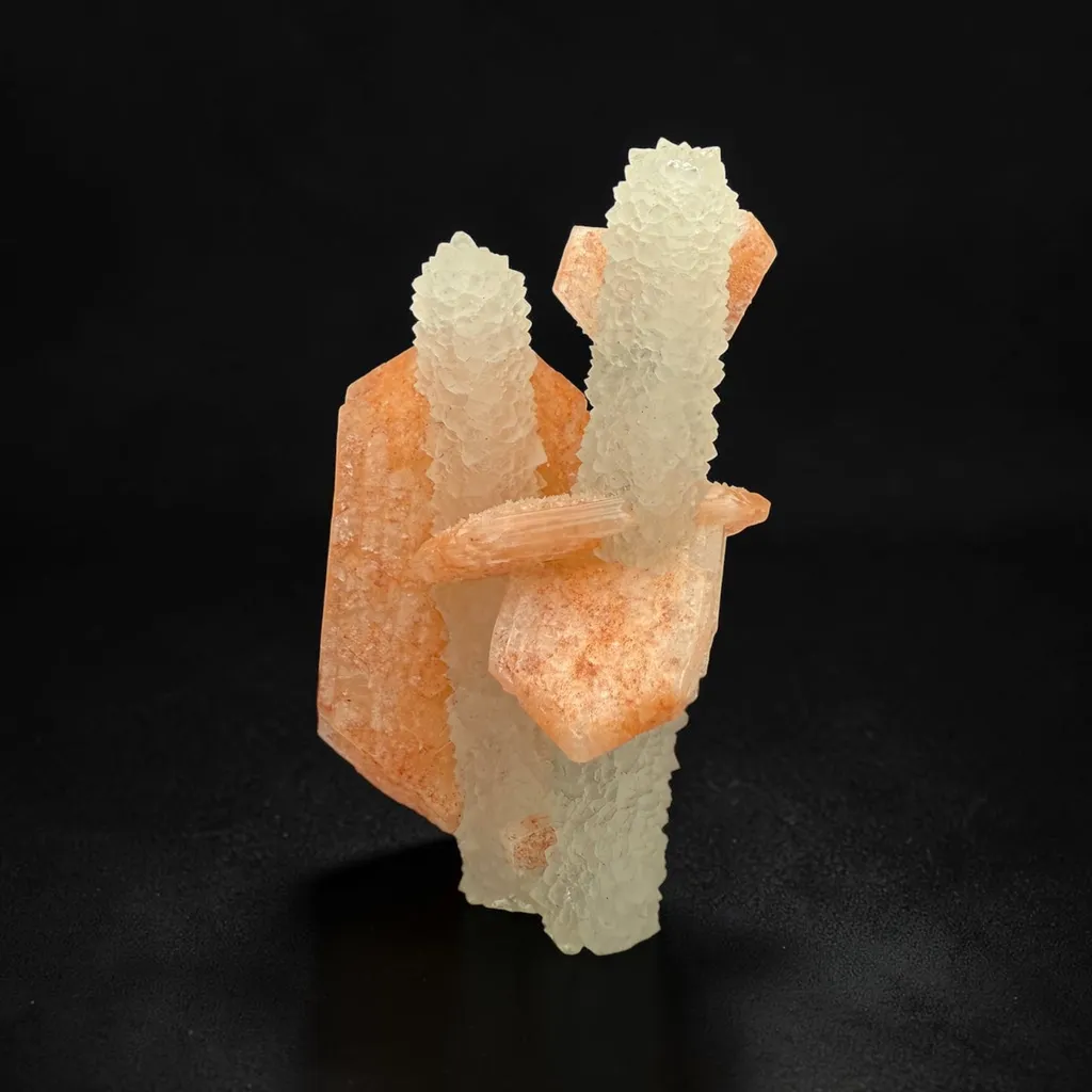 Stilbite Chalcedony - image 2