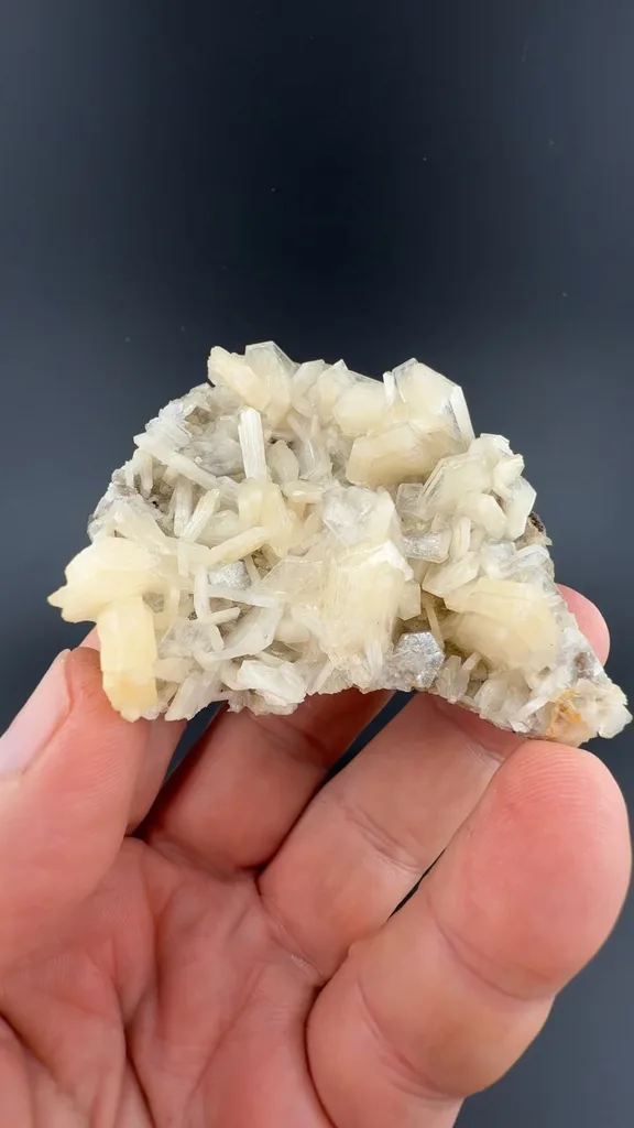 Stilbite - image 2