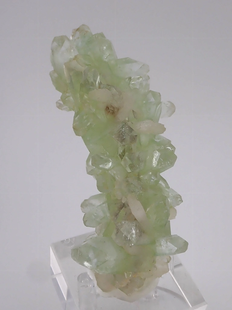 Stilbite from Jalgaon District, Nashik Division, Maharashtra, India image