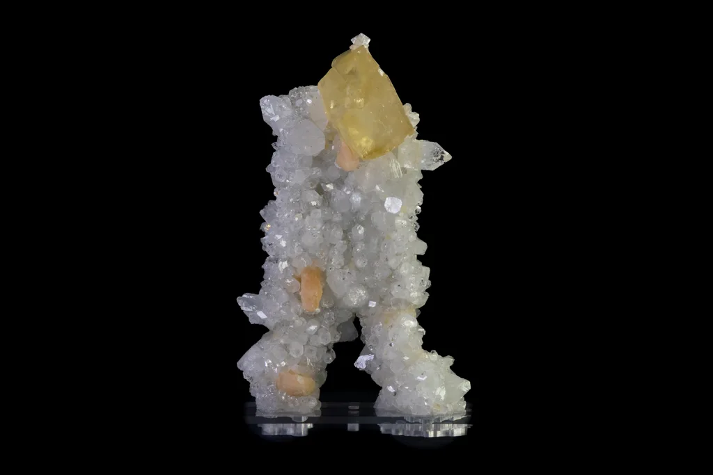 Stilbite from Jalgaon District, Nashik Division, Maharashtra, India image