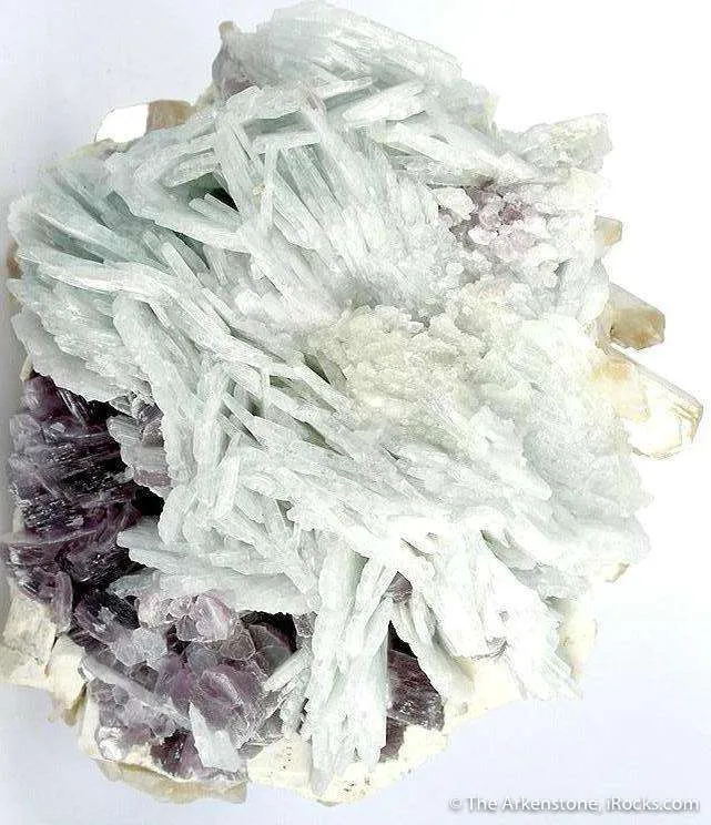 Stilbite, Lepidolite, Cleavelandite - image 2