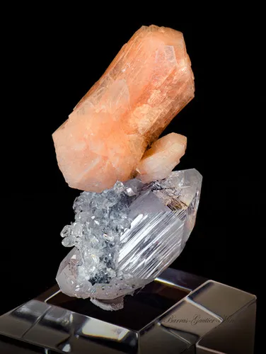 Stilbite on Apohyllite - image 3